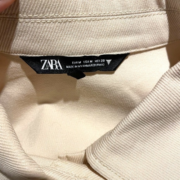 Oversized Shacket With Large Patch Pockets 🤍 - Picture 11 of 13